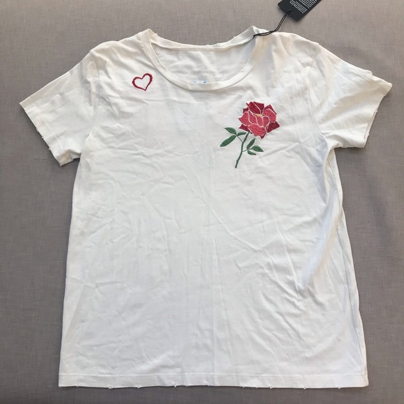 Chaser Rosey Love embroidered distressed tee M - Picture 3 of 8